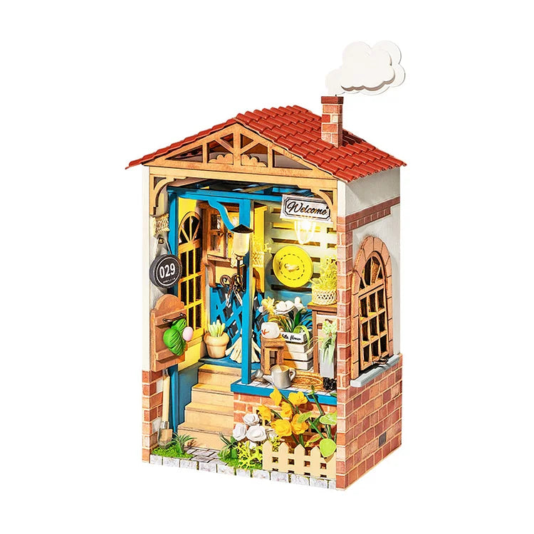 Dream Yard Miniature Dollhouse Kit